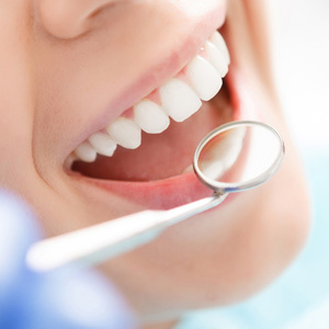 Zahnvorsorge und -behandlung